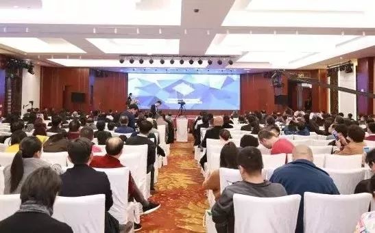 第二屆中國拍賣行業(yè)企業(yè)年會(huì)在邕召開